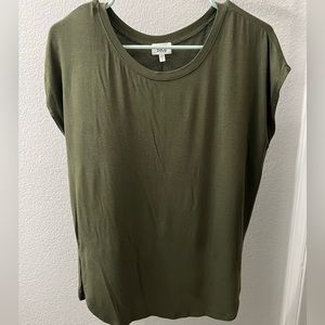 BKE capped sleeve, olive green shirt